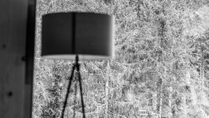 Photo teak wood tripod floor lamp